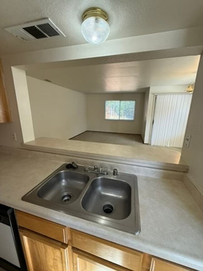 Building Photo - 4264 Stonewalk Ct