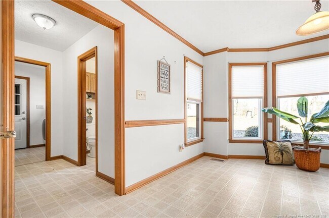 Building Photo - 2482 Celtic Dr