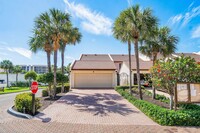 Building Photo - 2717 N Ocean Blvd