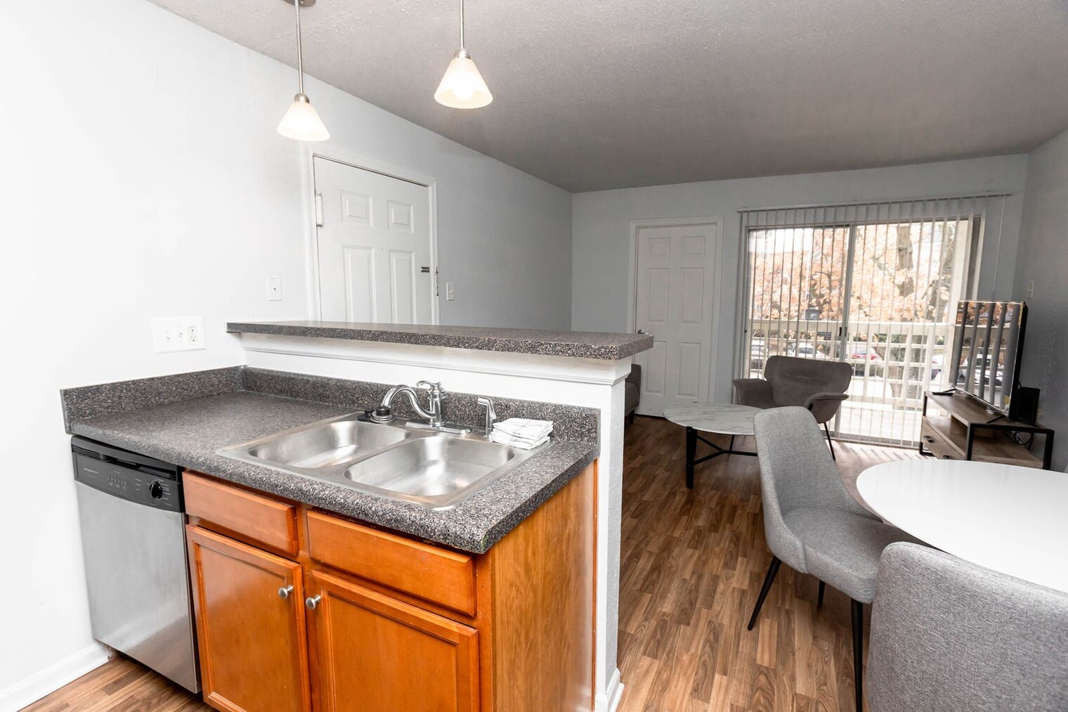 Building Photo - 108 Garris Dr