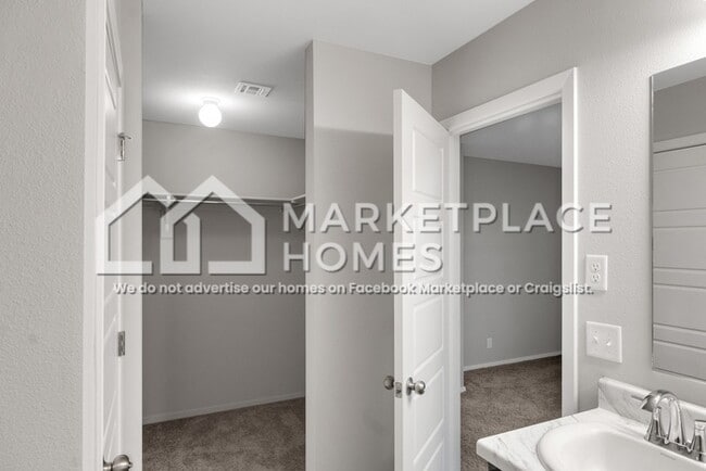 Building Photo - 11621 S 277th E Ave