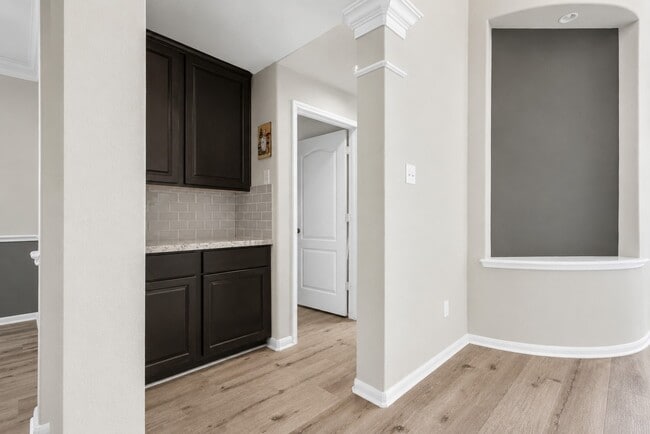 Building Photo - 3431 Pennington Trace Dr