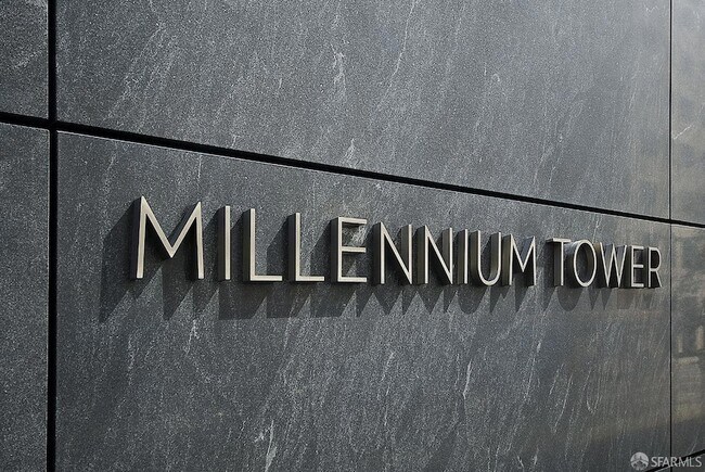 Building Photo - 301 Mission St