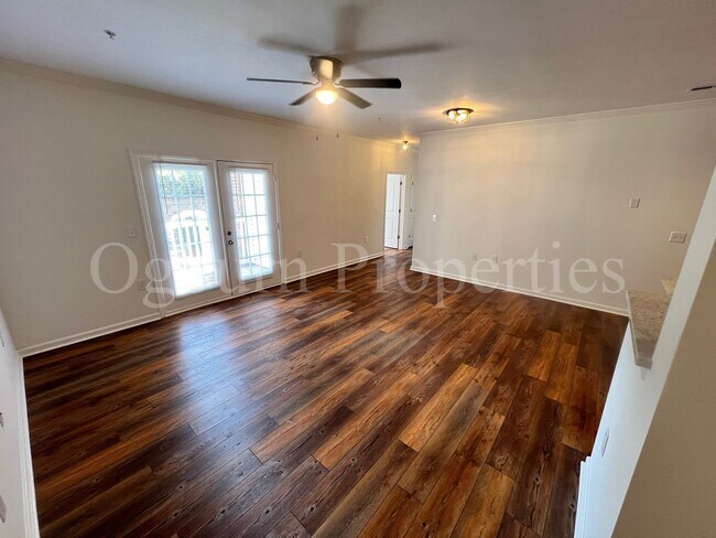 Building Photo - 2431-103 Eagle Creek Ct-2BR/2BA-Condo!