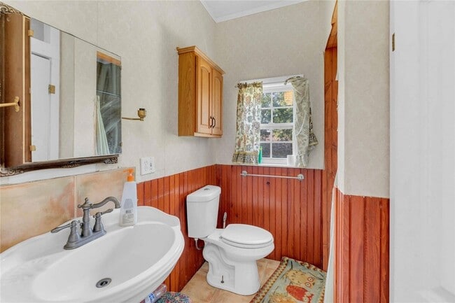 Building Photo - 20235 Engelmann Ln