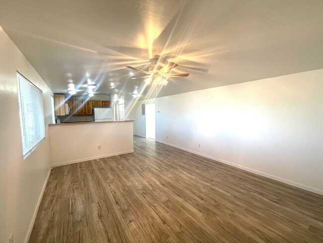 Building Photo - 3 bedroom in Chino!
