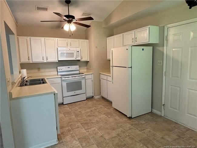 Building Photo - 1791 Arrow Ridge Way