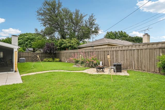 Building Photo - 6646 Town Bluff Dr