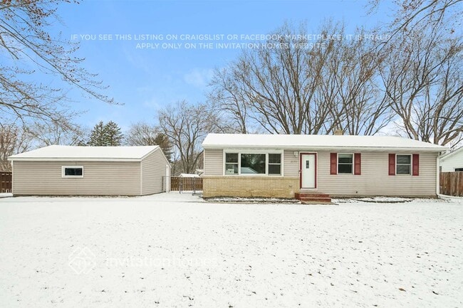 Building Photo - 2273 Sierra Dr