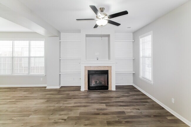 Building Photo - 8565 Griffin Park Dr