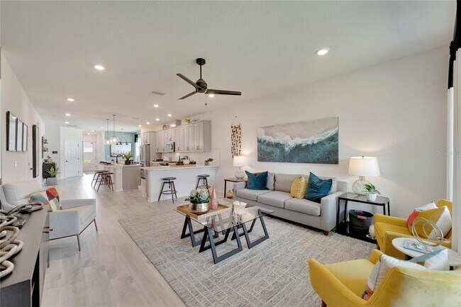 Building Photo - 5414 Silver Sun Dr