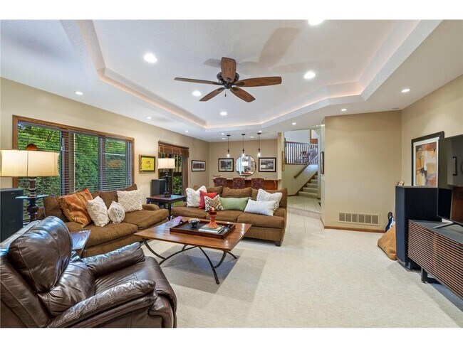 Building Photo - 9378 Olympia Dr