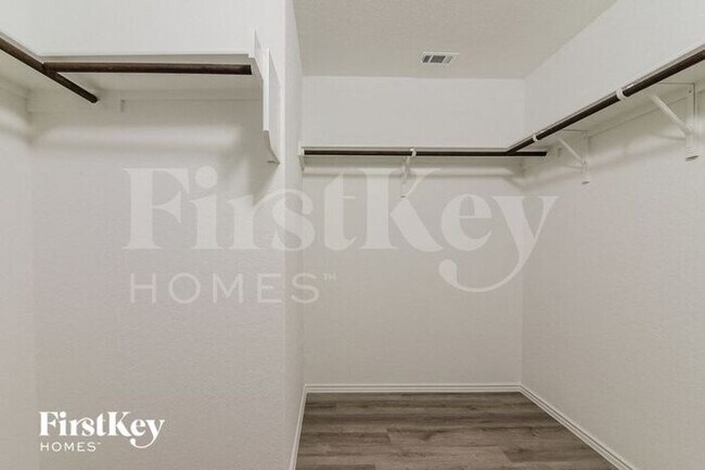 Building Photo - 10219 Ickham Ml Ct