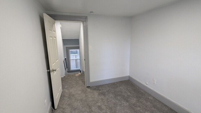 Building Photo - Welcome to this newly renovated gem locate...