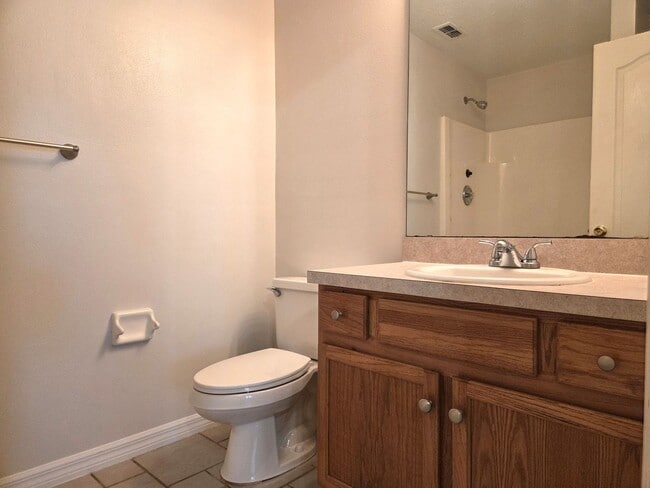 Building Photo - 2/2 Villa in Clermont