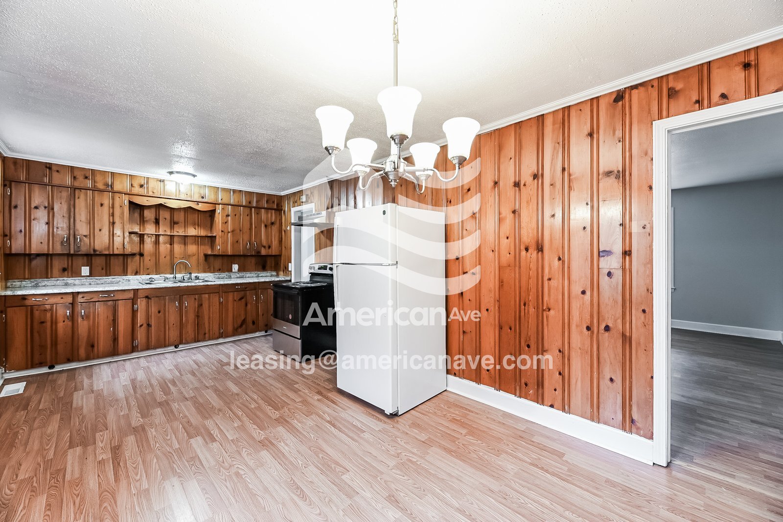 Building Photo - 514 Warren St