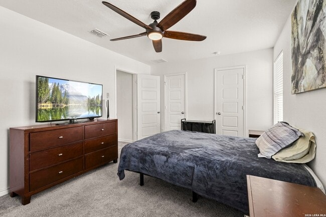 Building Photo - 355 Deer Crest Dr
