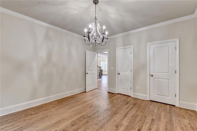 Building Photo - 9848 Talisman Dr