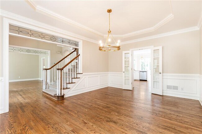 Building Photo - 9360 Nesbit Lakes Dr
