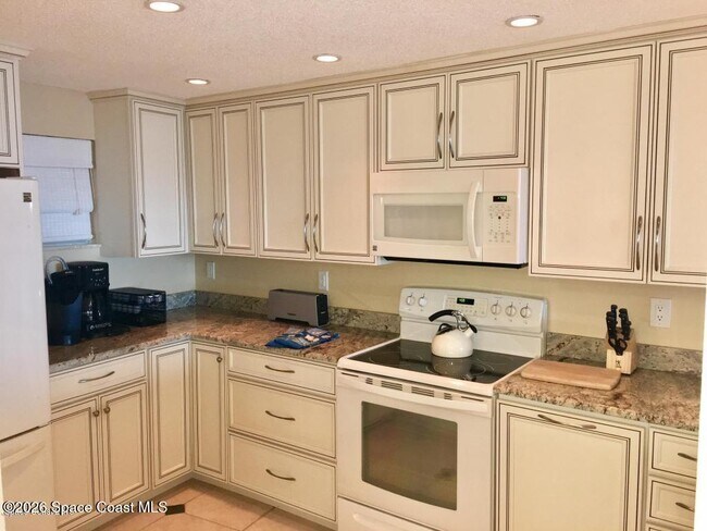 Building Photo - 1175 Jimmy Buffett Mem Hwy