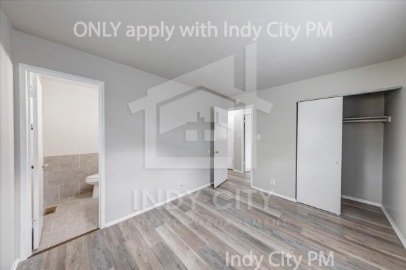 Building Photo - 7838 Ridgewood Dr