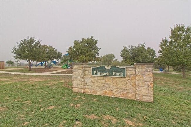 Building Photo - 313 Avalanche Ave