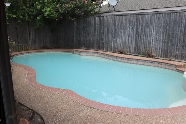 Building Photo - 305 Centennial Blvd