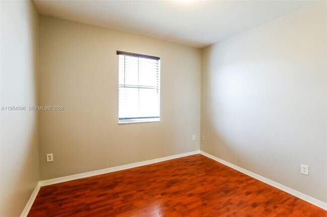 Building Photo - 27598 SW 138th Ave