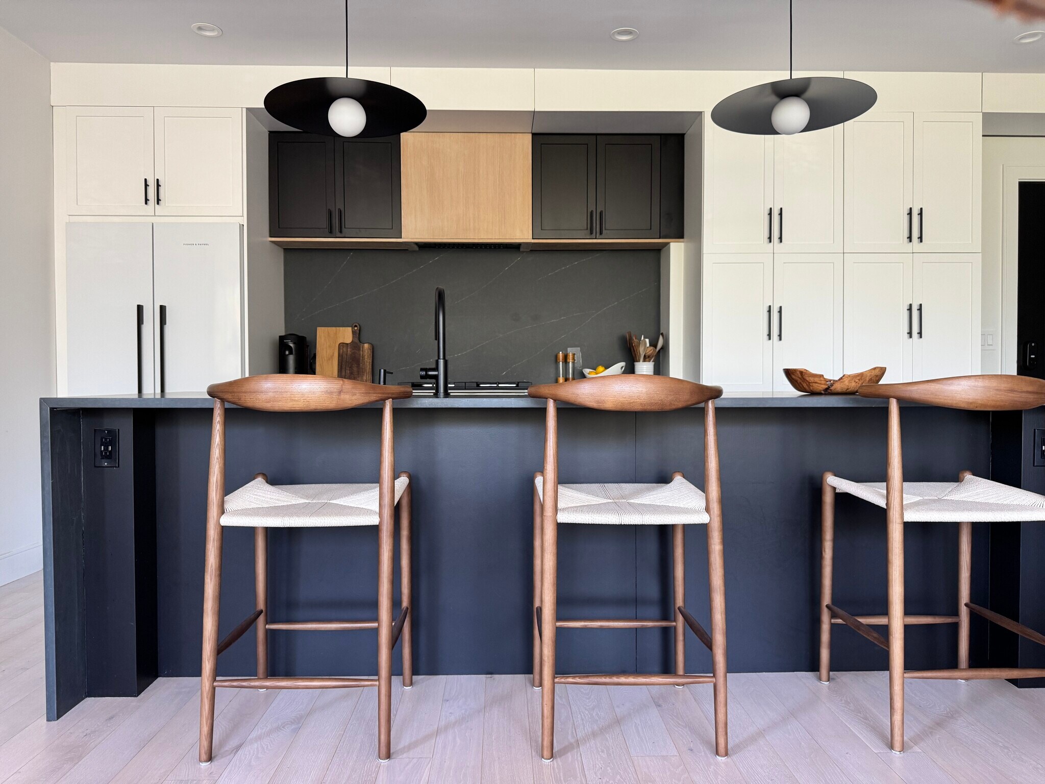 Kitchen - 347 Maverick St