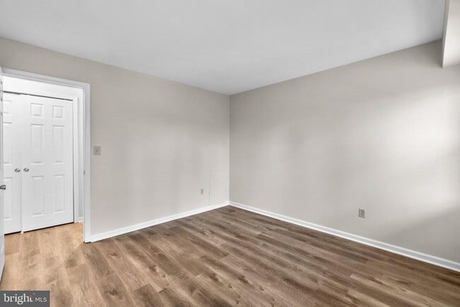 Building Photo - 3614 Court House Dr