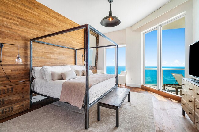 Building Photo - 2700 N Ocean Dr