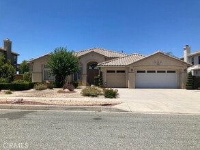 Building Photo - 13428 Canyon Crest Rd