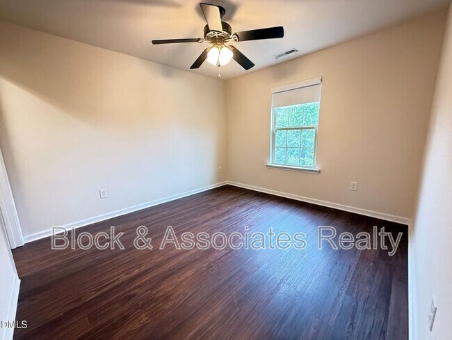 Building Photo - 1017 Magnolia Blossom Ln