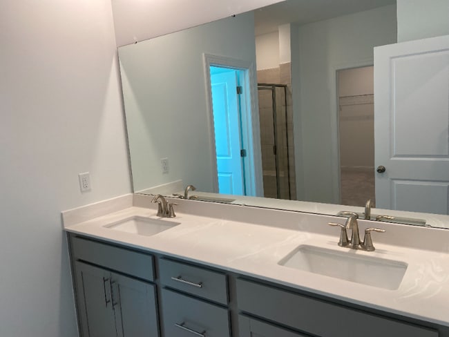 Building Photo - 1565 Goldfinch Perch Ln