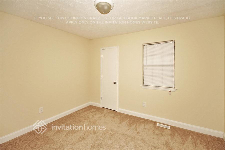 Building Photo - 5155 Sugar Crest Dr