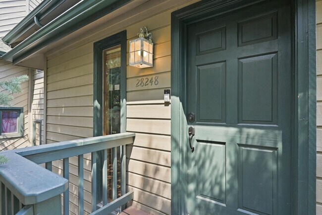 Building Photo - 28248 Harebell Ln