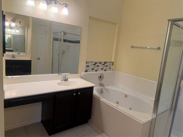 Building Photo - 12932 Honey Locust Cir