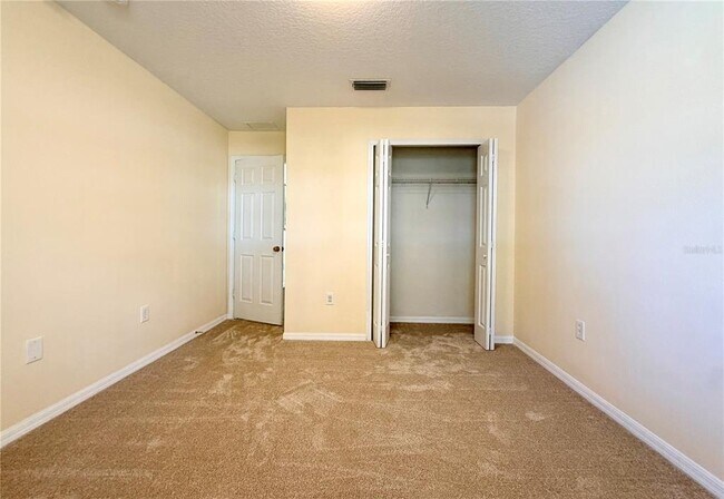 Building Photo - 7838 Carriage Pointe Dr