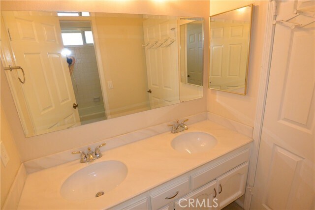 Building Photo - 17342 Anglin Dr