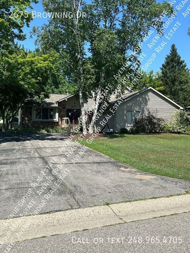 Building Photo - 2675 Browning Dr