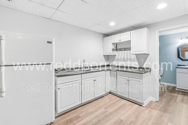 Building Photo - 7737 Solomon Dr