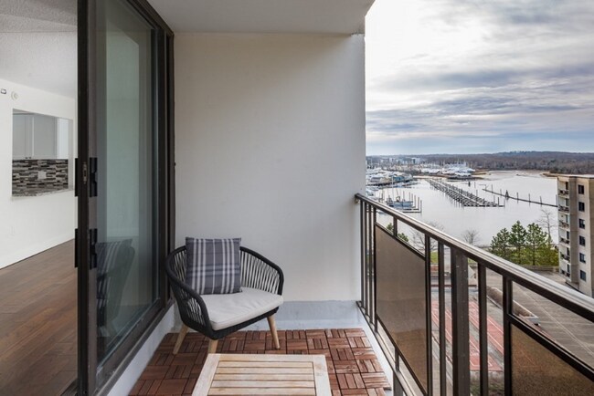 Building Photo - 73 Broad Reach