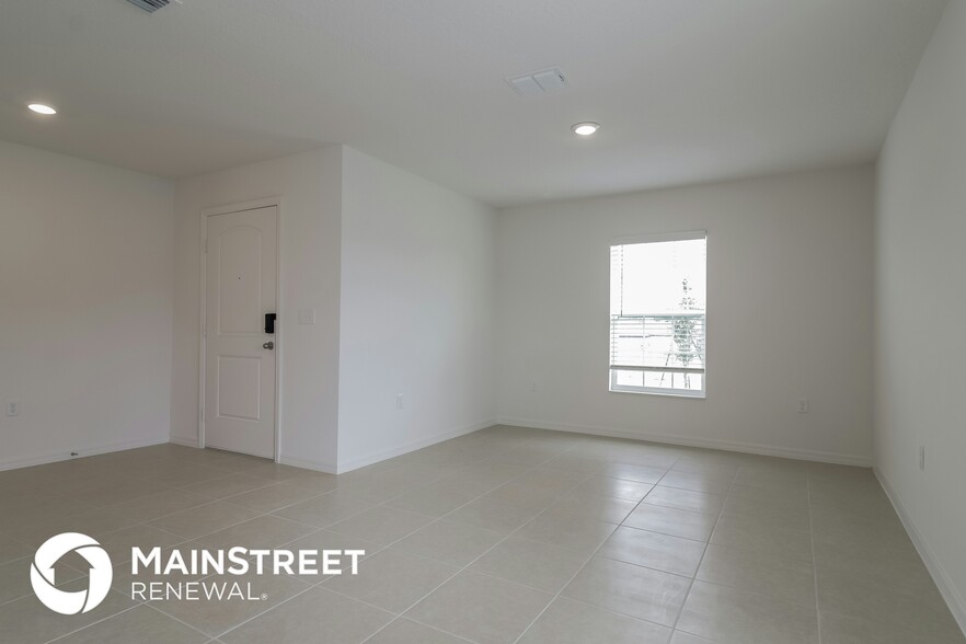 Building Photo - 1325 Brenway Dr