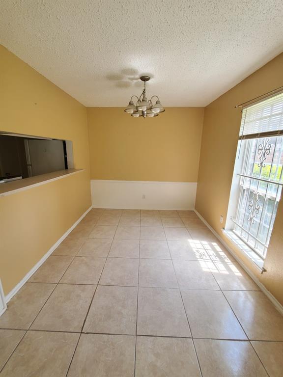 Building Photo - 6410 Del Monte Dr
