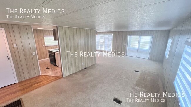 Building Photo - 5629 Wilson Dr