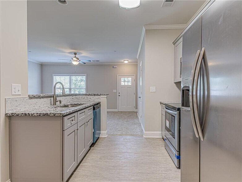 Building Photo - 3390 Mount Zion Rd