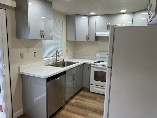 Primary Photo - Fletcher Lane Townhomes