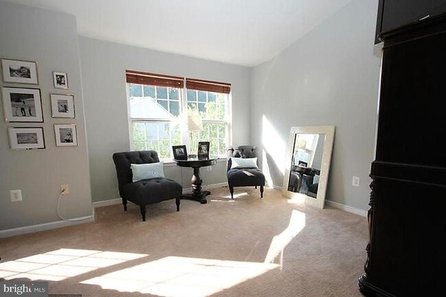 Building Photo - 8313 Sanderling Way