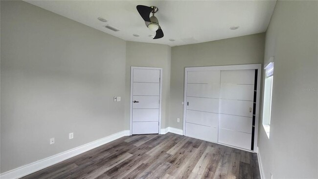 Building Photo - 1968 Greenbriar Ter