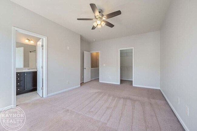 Building Photo - 7916 Dukes Dynasty Dr